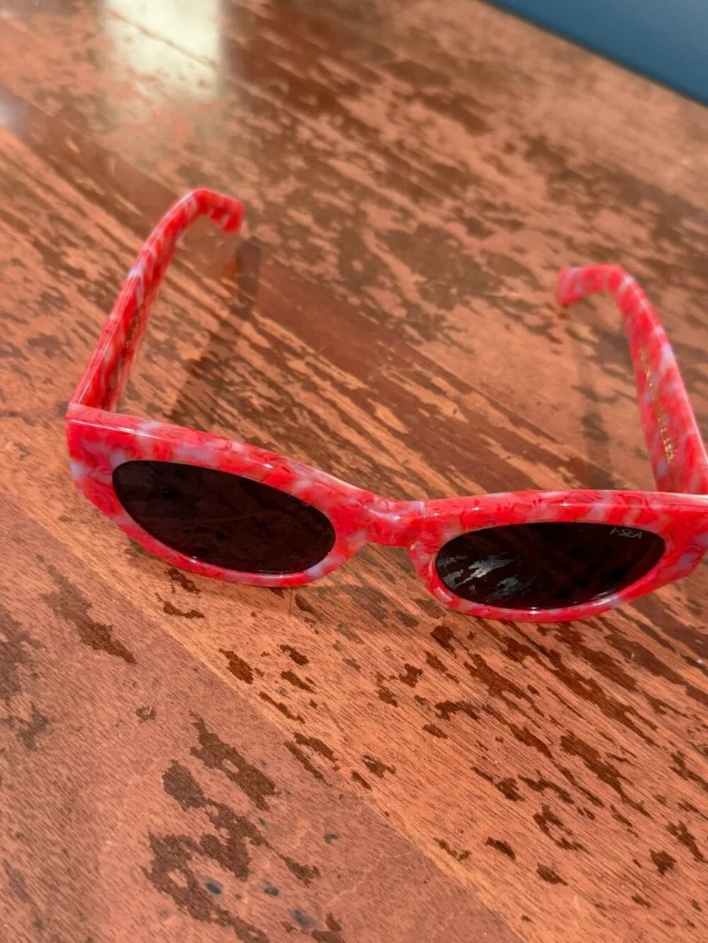 I-Sea Polarized Red Sunglasses